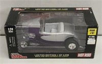 Racing Champions 33 Ford Roadster Limited Edition
