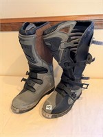 Thor Quadrant protective racing boots sz 12