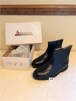 Ambassador shoe/boot sz 11 NIB black