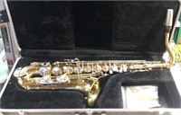 Buescher Aristocrat 200 Tenor Saxophone w/Case