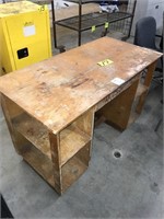 Wood shop desk - No Shipping
