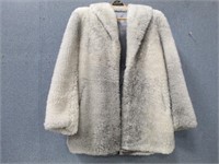 EDDIE BAUER  Ladies Sheepskin Coat-Size Medium