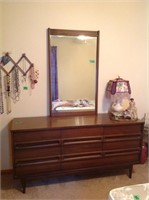 9 drawer retro dresser w/mirror 60x18x72