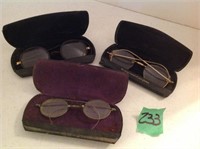 vintage reading glasses in cases
