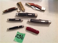 Assorted pocket knifes