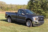 2020 Ford F150 XL Pick-up 4WD Like-New Condition