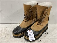 Cabelas Men’s Size 10 Snow Boot