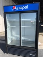 True Glass Door Refrigerator Restaurant Equipment