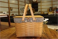 Longaberger Large Picnic Basket with Liner and