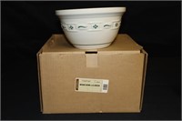Longaberger Pottery Large Mixing Bowl Green (NIB)