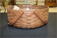 Longaberger 2010 Bakers Basket with Riser and