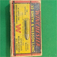 Box of Winchester 32 Smith&Wesson Long