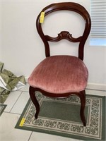 Chair/ Rug