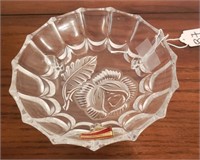 Etched Crystal Footed Bowl Bleikristall