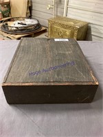 WOOD BOX W/ SLIDING DOOR, 10.5 X 12.5 X 3.5"D