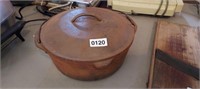 CAST IRON BEAN POT WITH LID