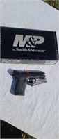 Smith & Wesson  model M&P 380 cal Shield  SN