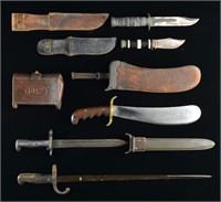 137 GROUPING OF VINTAGE & ANTIQUE KNIVES, SWORDS,