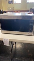 Panasonic comm’l grade microwave