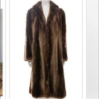 Full length full pelt beaver coat