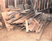Pile of various shorter lengths of lumber