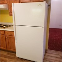 Whirlpool Brand Refrigerator. Works Great!!