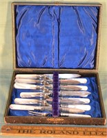 Mother of pearl handled silver plate flatware in f