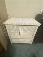 3 drawer wicker chest of drawers