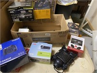 Cameras and video recorders lot