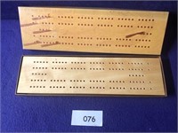 Cribbage board with pegs see photo