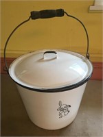 Vintage Enamelware Rabbit Chamber Pot w/ Lid