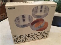 3 Pan Spring Form Nevco in Original Box