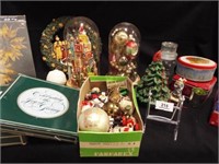 Holiday Christmas Décor - 2 boxes