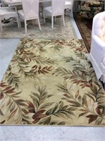 5 x 8 red green leaf carpet