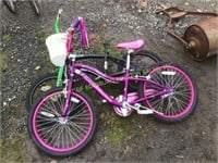(2) Kids Bicycles