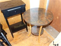 Round End Table 24"T, wood stand w/1 drawer 28"t