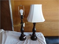 2 Metal table lamps w/1 shade 25"T