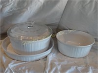 Corning French White 2 casserole dishes 1 lid & 1