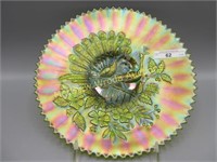 Nwood 9" green Peacocks plate. Very close to