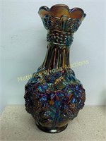 Imperial beautiful elec. purple Loganberry vase.