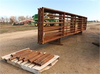 (8) 6 Bar Free Standing 24' Cattle Panels
