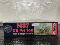 M37 US 3/4 ton 4x4 Cargo Truck