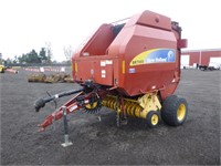 2013 New Holland BR7060 S/A Towable Round Baler
