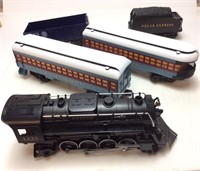 LIONEL POLAR EXPRESS TRAIN SET WITH TRACKS