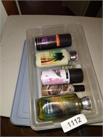 Small Tote w/ Perfume, Lotion, & Bodywash