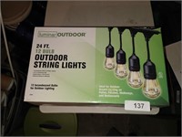 24' Outdoor String Lights