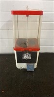 Vintage 10 cent candy / peanut vending machine