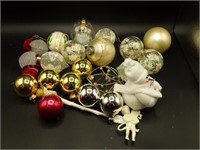 Box lot of misc. Christmas/holiday ornaments