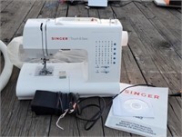 Singer Touch & Sew Sewing Machine