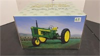 1/16 JD 520 High-Clearance SF NIB